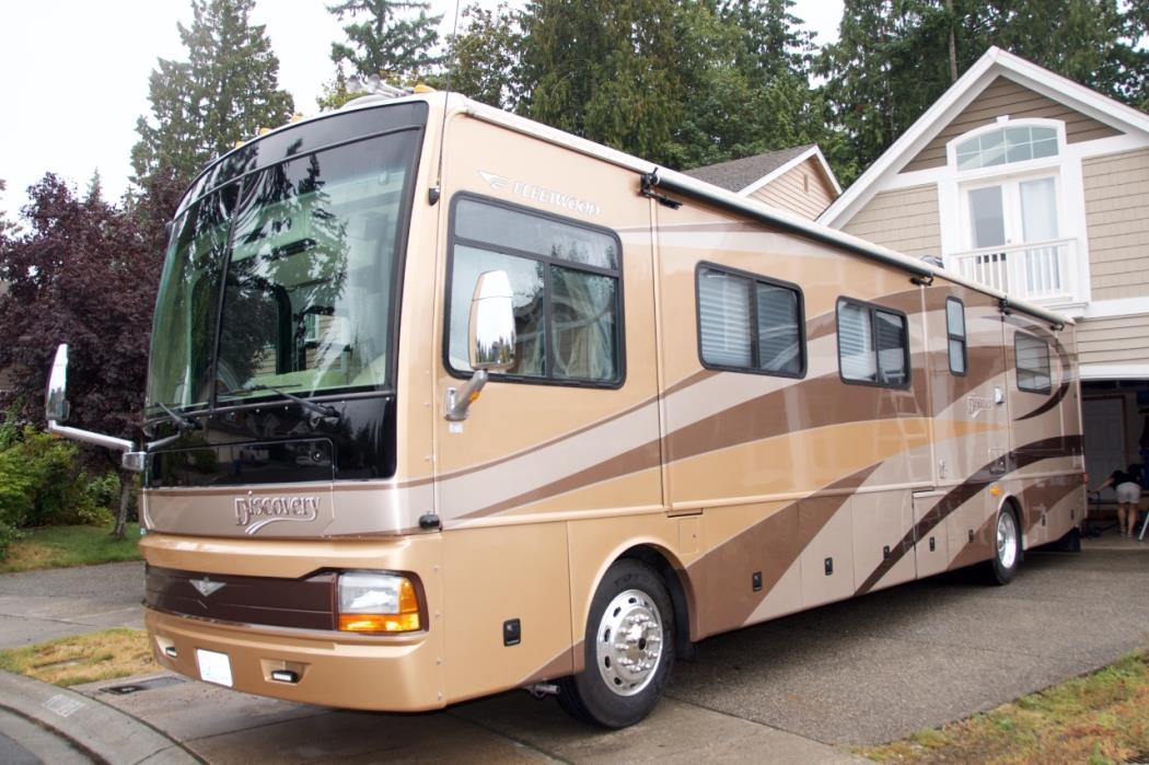 2005 Fleetwood DISCOVERY 39L