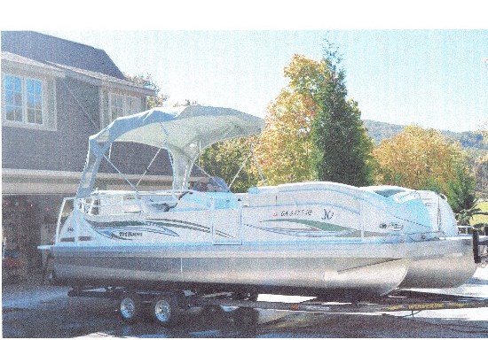 2006 Jc Tritoon Marine NEPTUNE 246