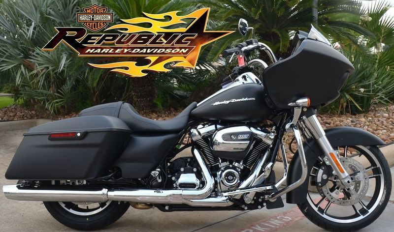 2013 Victory Vision Tour Solid Black