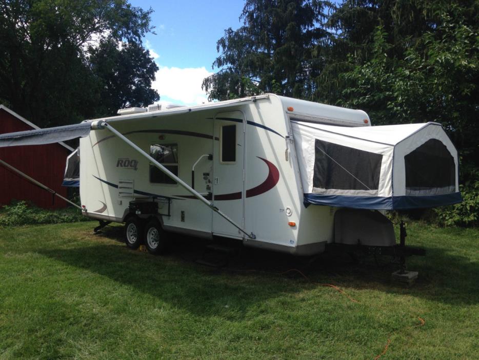 2006 Forest River ROCKWOOD ROO 233S