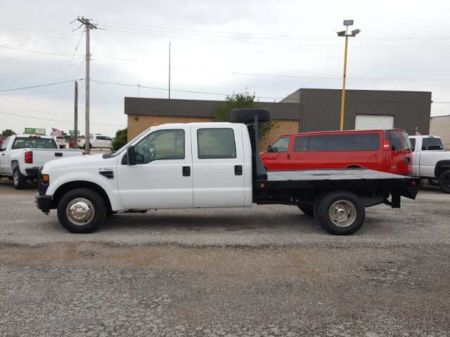 2010 Ford F-350  Flatbed Truck