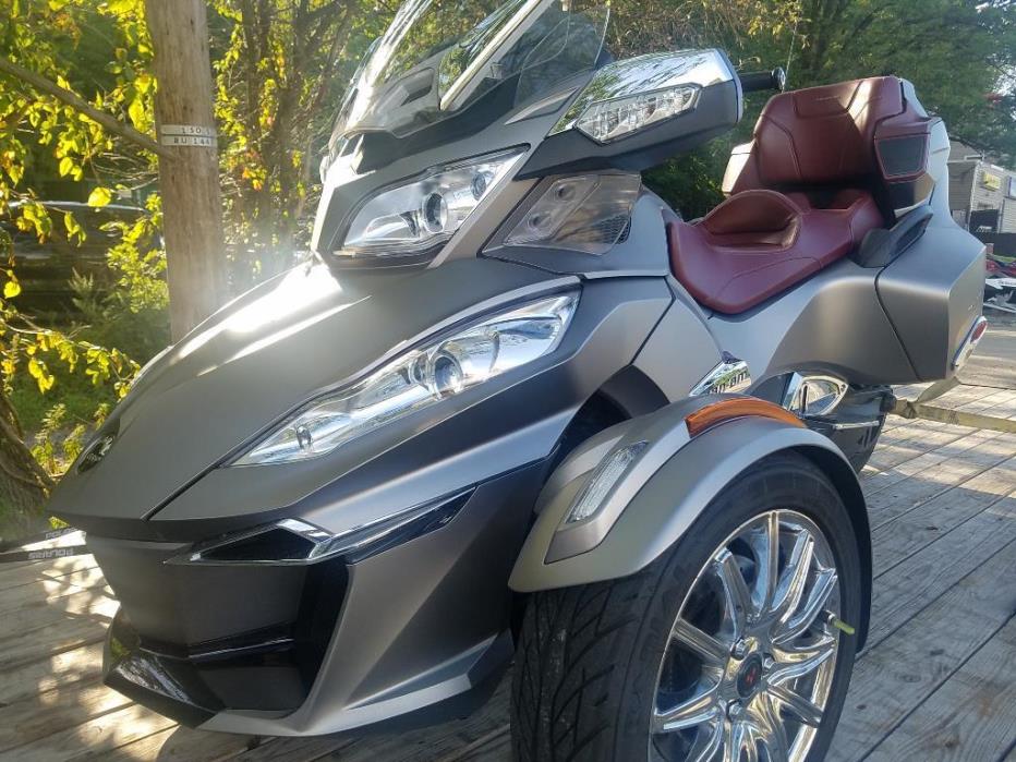 2014 Can-Am Spyder RT Limited