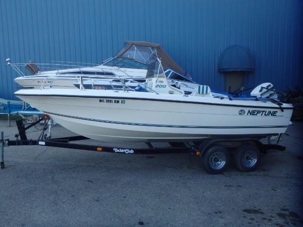 1996 Sunbird Neptune 200