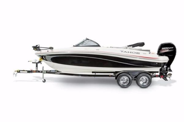 2016 Tahoe 550 TF Outboard
