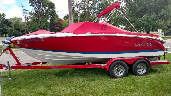 2011 COBALT BOATS 200