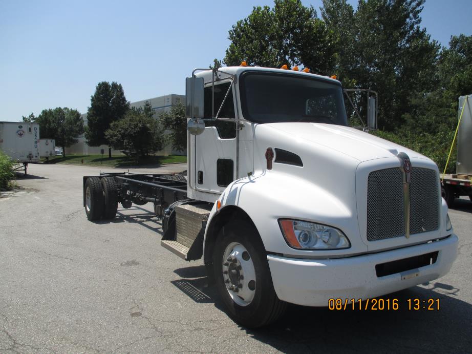 2014 Kenworth T270  Cab Chassis