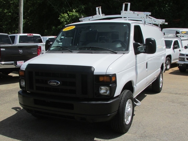 2009 Ford E-350 Work Van  Cargo Van