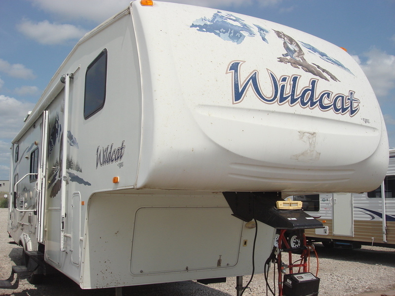 2006 Forest River Wildcat 31QBH