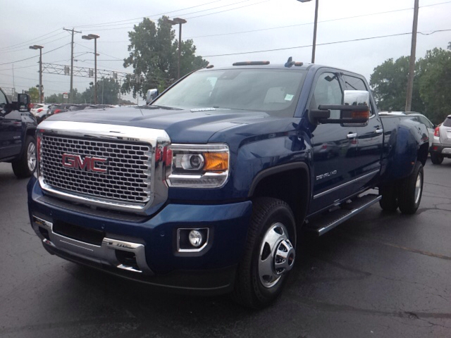 2016 Gmc Sierra 3500hd Denali  Pickup Truck