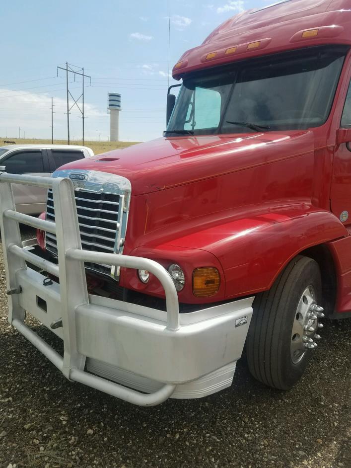 2008 Freightliner Century Class  Cab Chassis