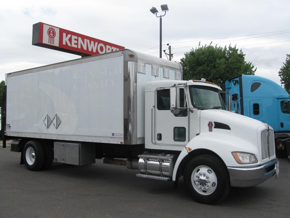 2009 Kenworth T370  Box Truck - Straight Truck