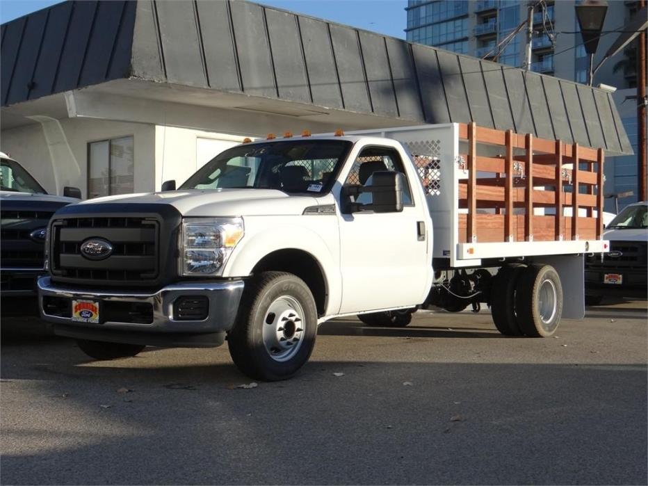 2016 Ford Cab And Chassis  Flatbed Truck