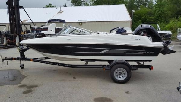 2015 Bayliner 170 Bowrider