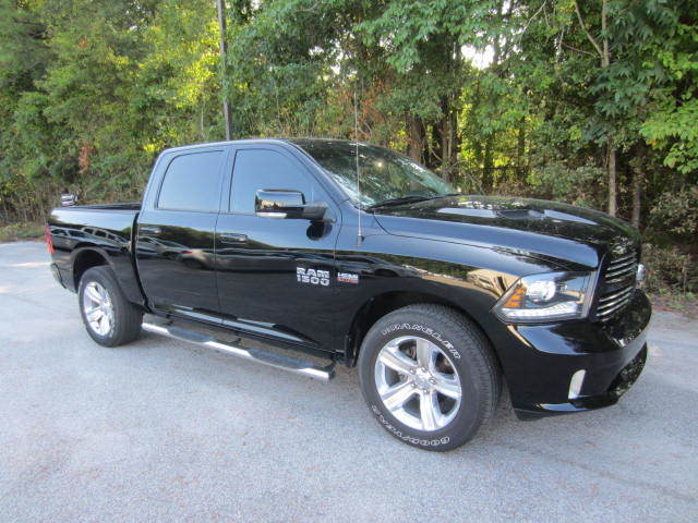 2014 Ram 1500  Pickup Truck