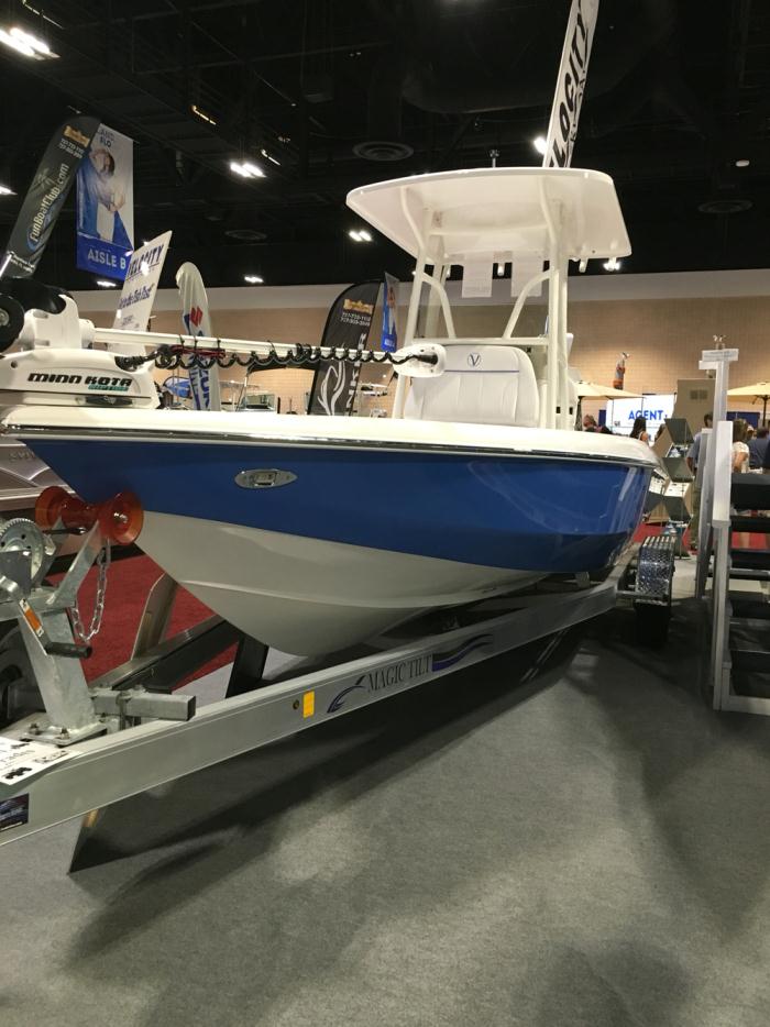 2016 Velocity 260 Bay (26 foot)