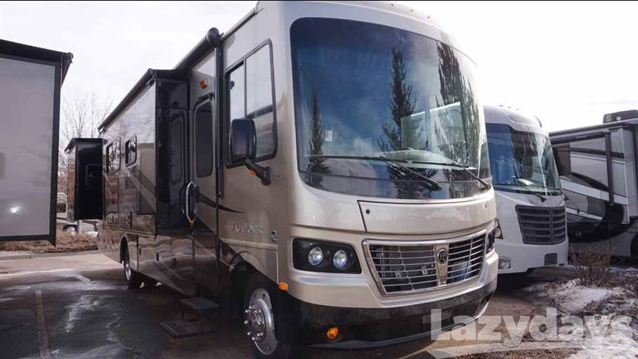 2015 Holiday Rambler concat(normalize-space(Model), ' ', norm