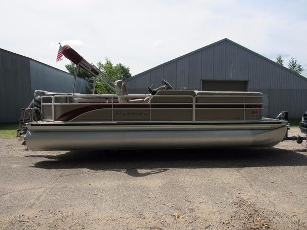 2008 Premier 235 Grand Majestic LTD