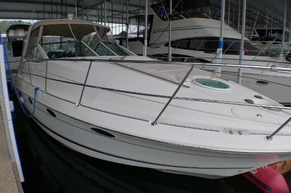 2000 Doral SE Power Boat