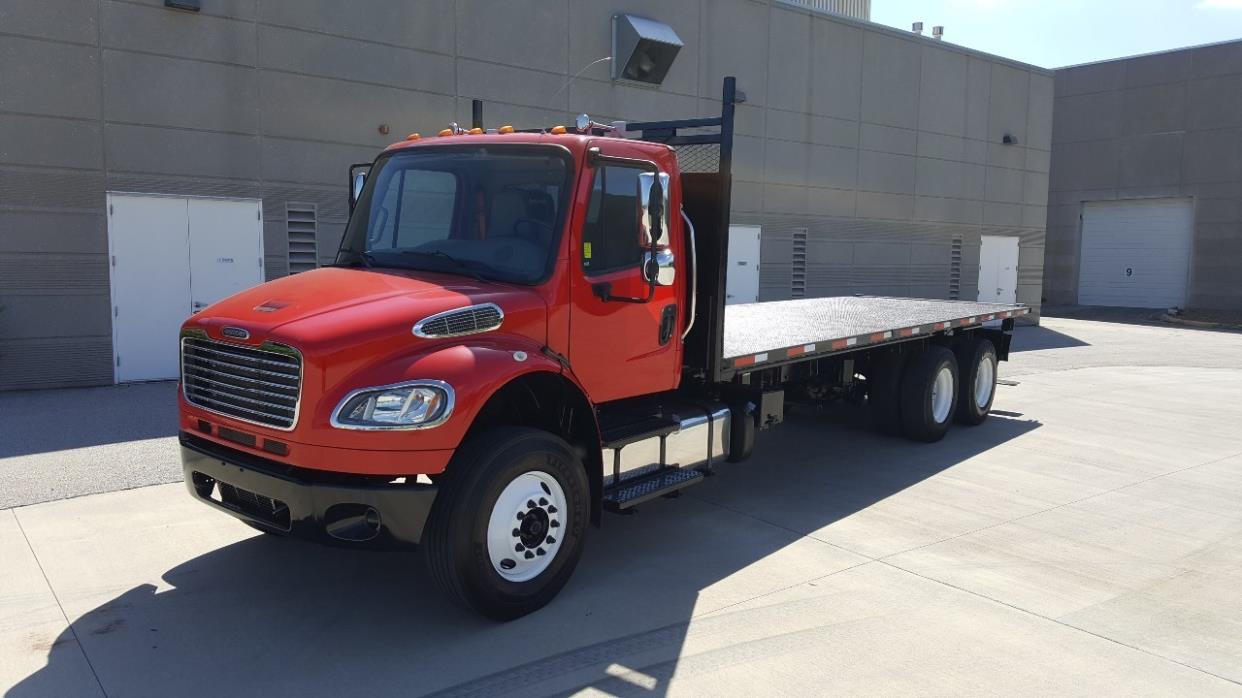 2014 Freightliner Business Class M2 106  Flatbed Truck