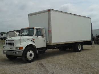 2001 International 4700  Box Truck - Straight Truck