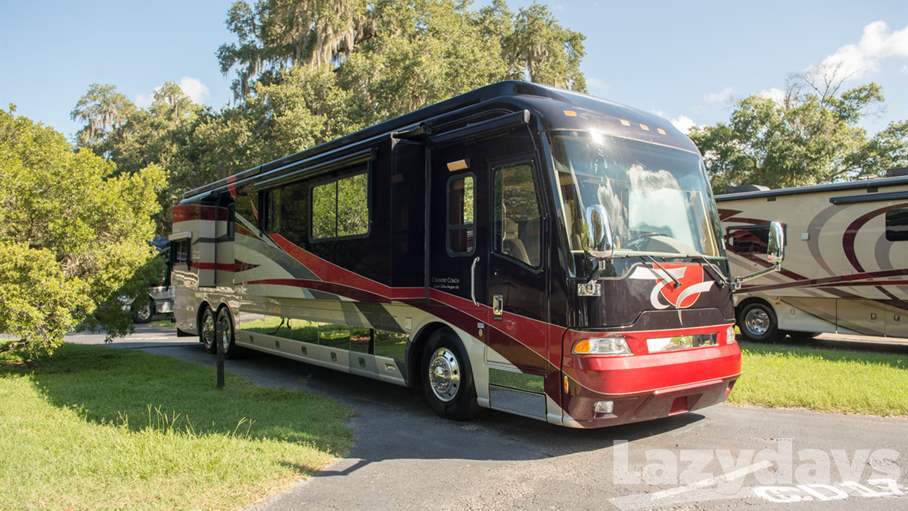 2008 Country Coach Magna 45 REMBRANDT S4