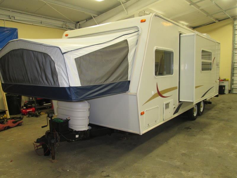 2006 Jayco Jay Feather EXP 23B Slide-out