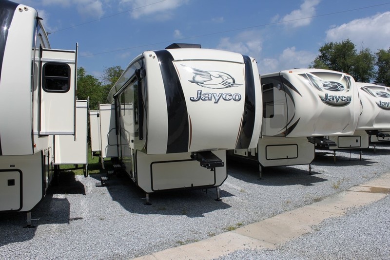 2016 Jayco North Point 375BHFS