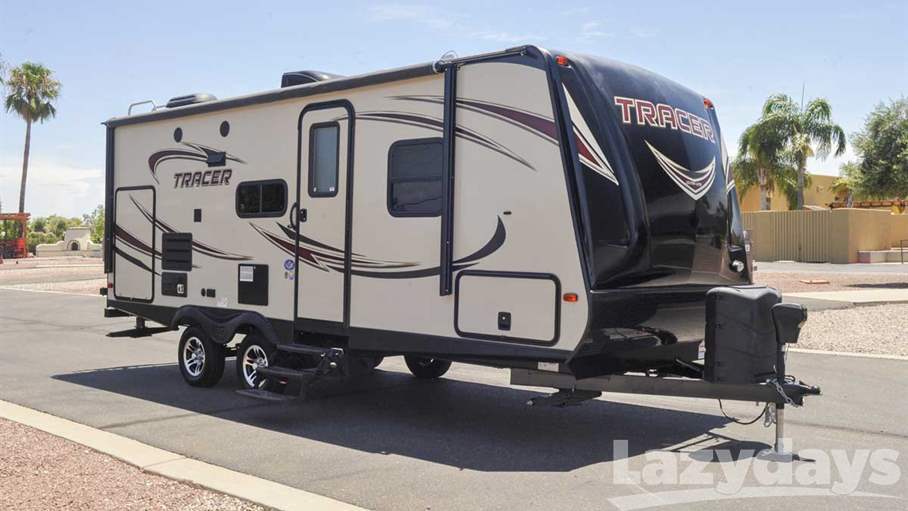 2016 Prime Time Tracer Ultra Lite 230FBS