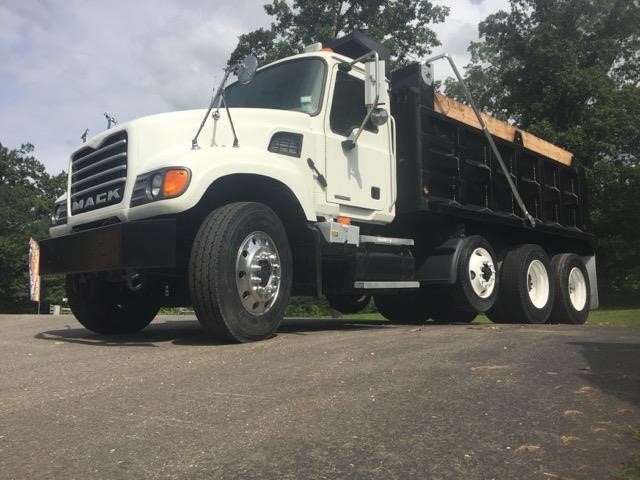 2005 Mack Cv713  Dump Truck