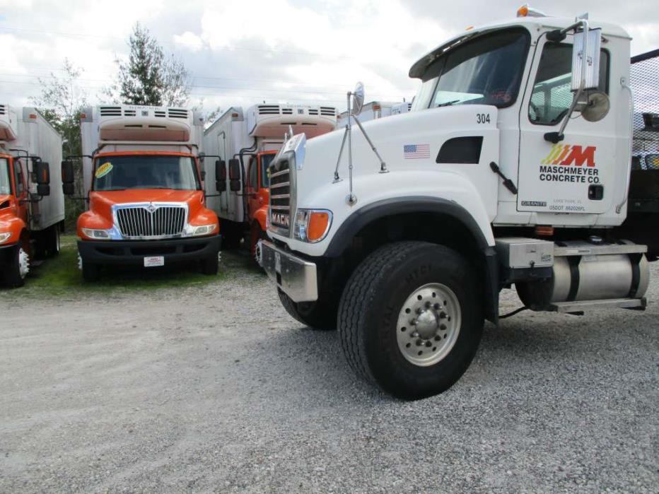 2005 Mack Granite Tri Axle Steel Dump  Dump Truck