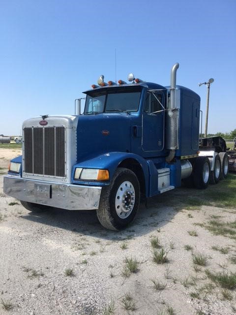 1990 Peterbilt 377  Conventional - Sleeper Truck