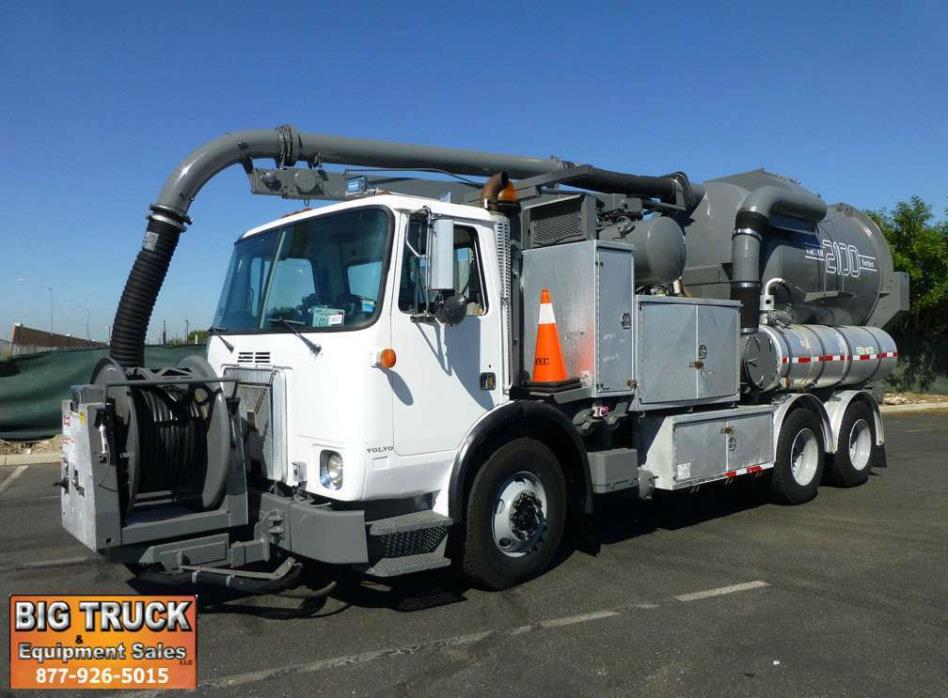 2003 Volvo Wg56 Vactor 2110-Hr80 Vacuum Truck  Septic