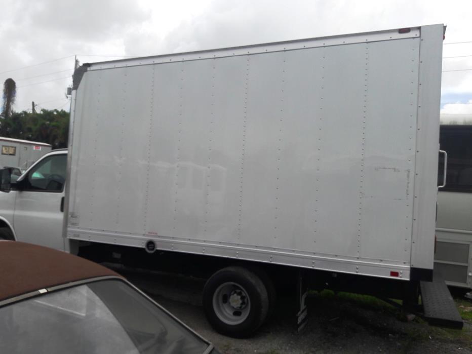 2015 Chevrolet Express G3500  Box Truck - Straight Truck