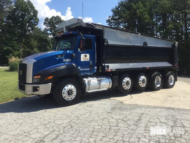 2013 Cat Ct660s  Dump Truck