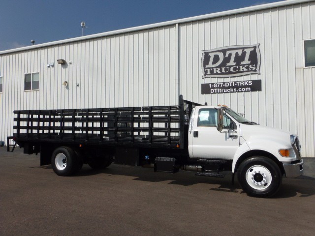 2011 Ford F750  Flatbed Truck