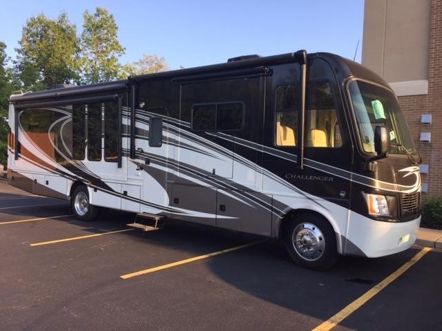 2014 Thor Motor Coach CHALLENGER 37KT