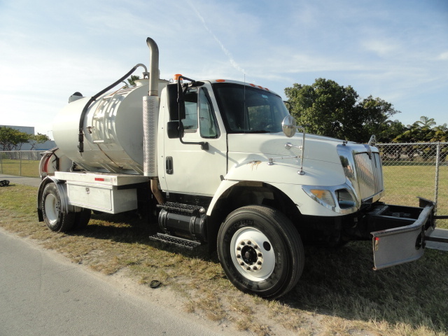 2005 International Workstar 7500  Sewer Trucks