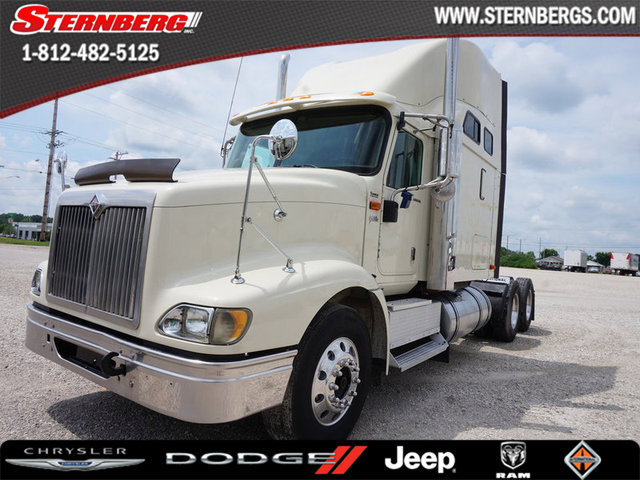 2007 International 9400i  Conventional - Sleeper Truck