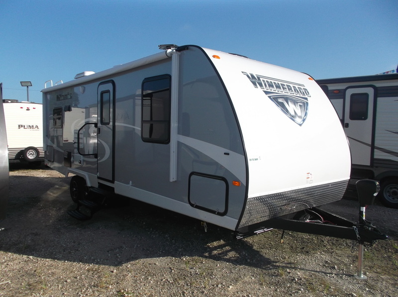 2017 Winnebago Minnie 2500RL