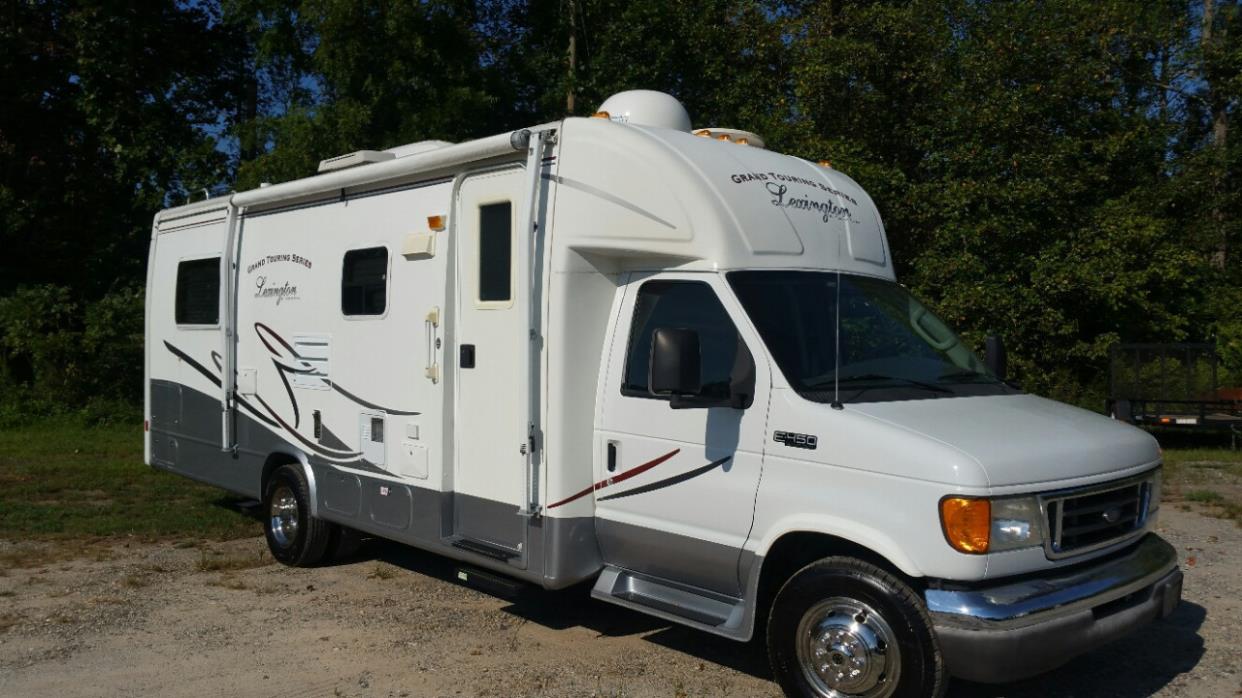 2003 Forest River M-270