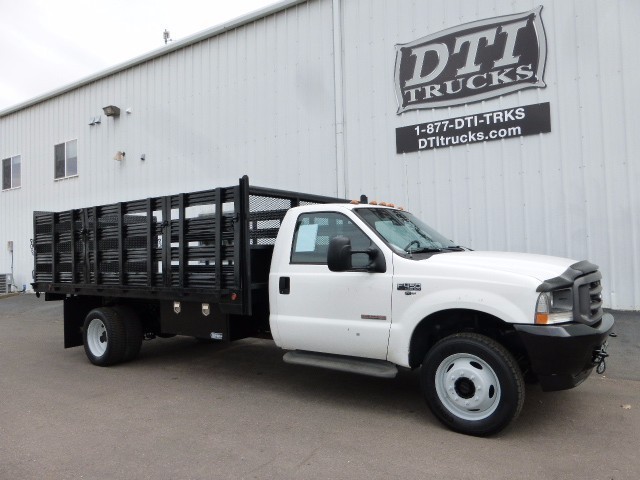 2004 Ford F450  Flatbed Truck