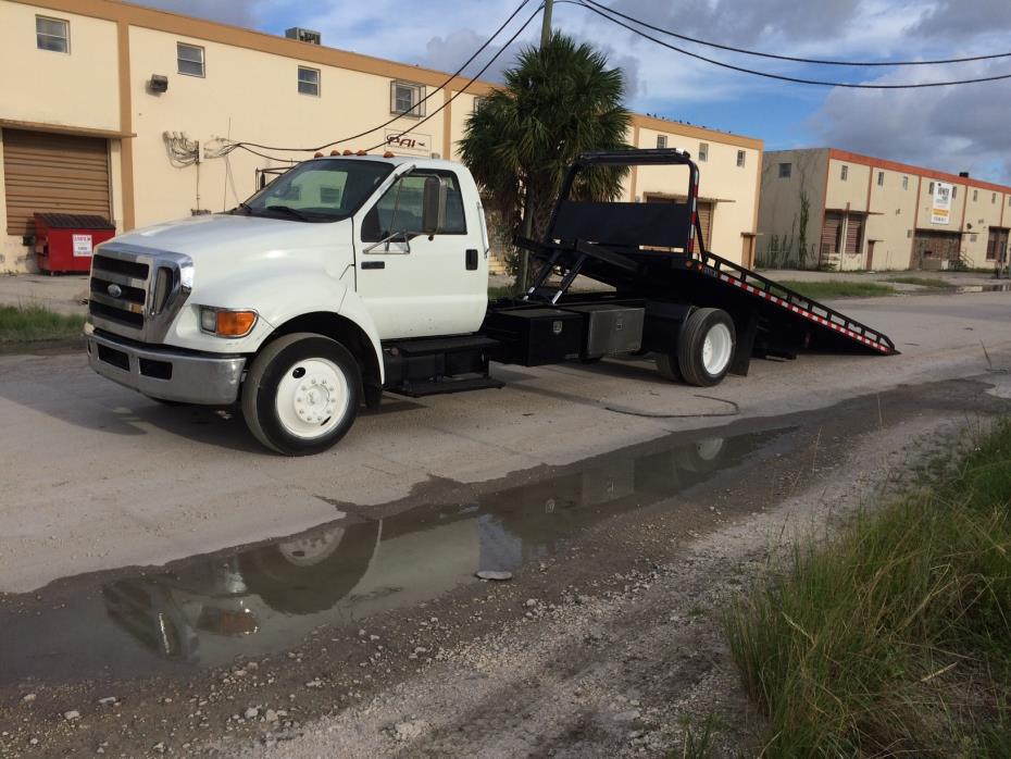 2008 Ford F650  Rollback Tow Truck