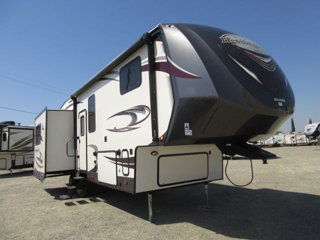 2017 Forest River HERITAGE GLEN 286RLT Rear Living / 3 Sli