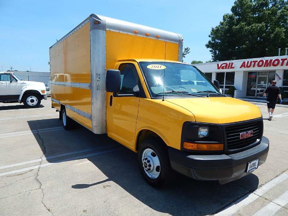 2011 Gmc Savana Cutaway  Cutaway-Cube Van