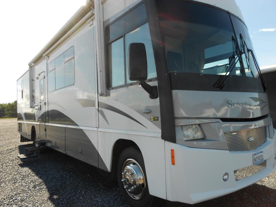 Used 2007 Itasca Sunrise 38J Well Maintained & Super Clean! Sleeps 4! 3  Power Slides Spacious Entertainment Area Queen Size Bedroom in Chillicothe,  MO 5B4MPA7G463419164
