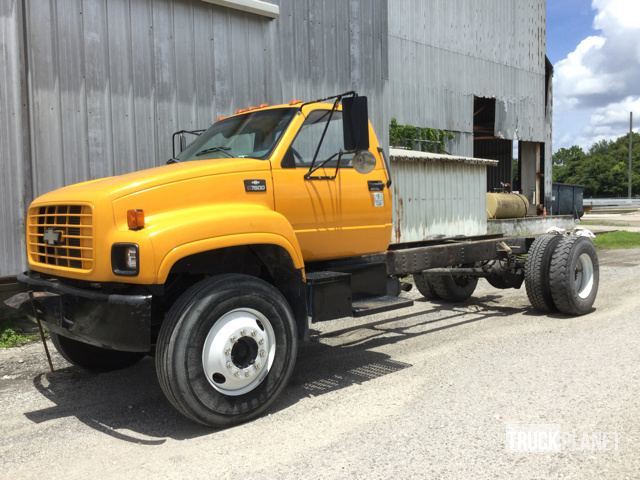 1998 Chevrolet C7500  Cab Chassis