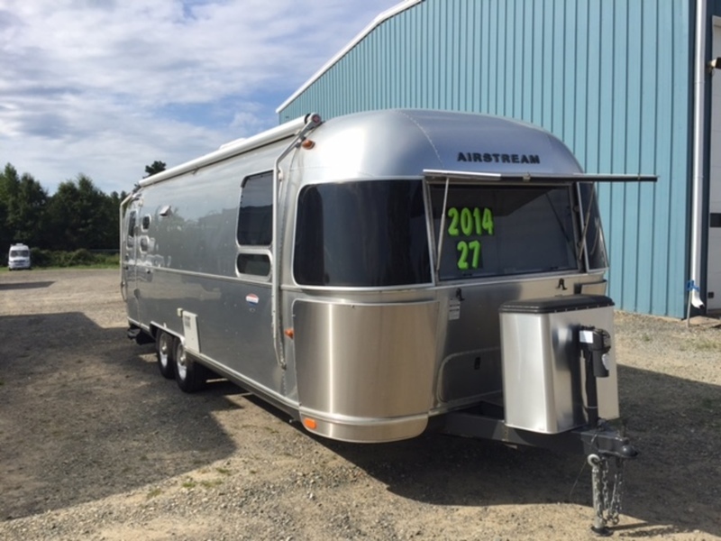 2015 Airstream INTERNATIONAL SIGNATURE 27FB