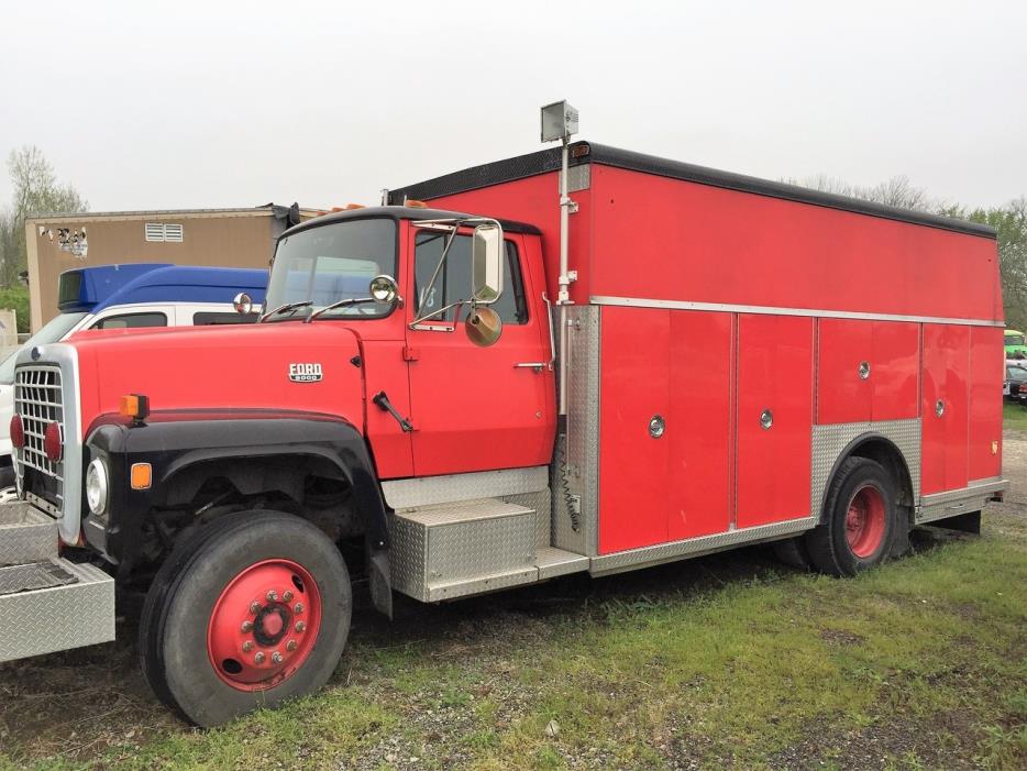 1985 Ford F9000  Fire Truck