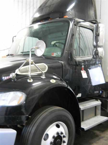 2010 Freightliner M2 106  Flatbed Truck