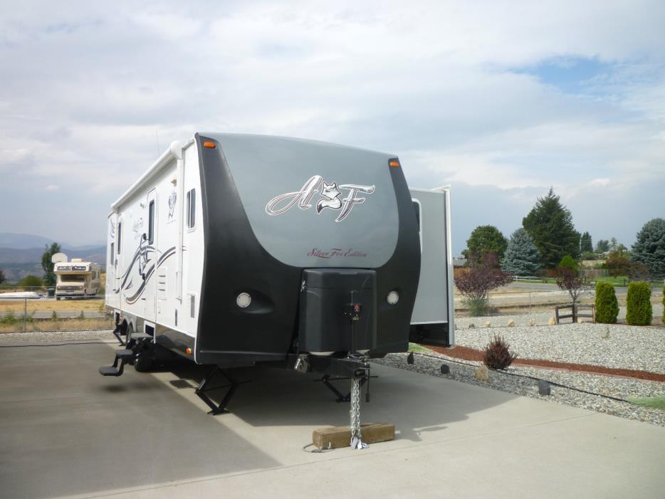 Northwood Mfg Arctic Fox 29l Silver Fox Edition RVs for sale